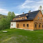 Na Jeleni Stezce Vakantiehuis *
