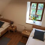 Ferienhaus Na Jeleni Stezce Chřibská