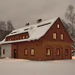 Na Jeleni Stezce Ferienhaus *
