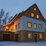 Na Jeleni Stezce Feriehus