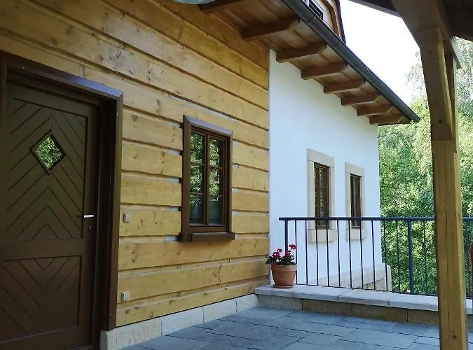 Na Jeleni Stezce * Chřibská